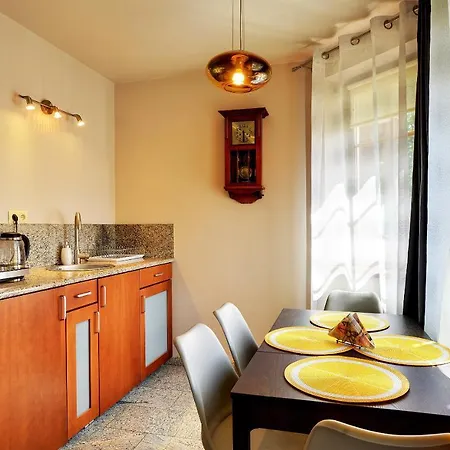 Διαμέρισμα Sun & Nadrzeczna 2b Centrum