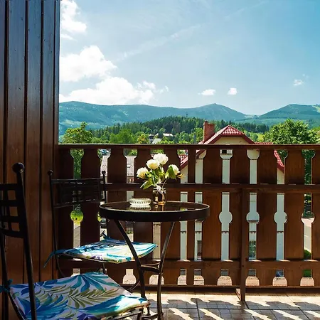 Sun & Nadrzeczna 2b Centrum * Karpacz